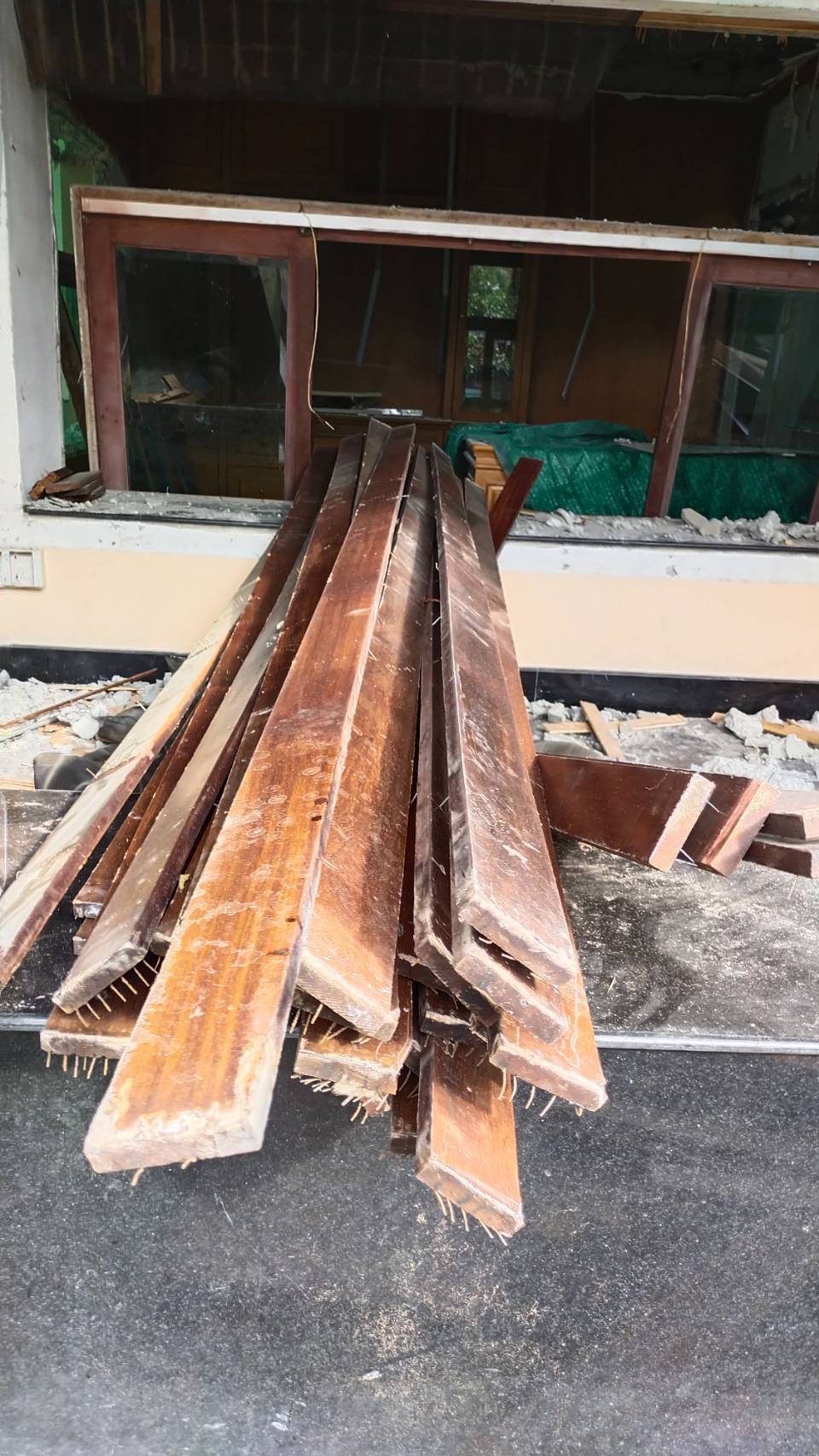 3 - https://รุ่งนําชัยค้าไม้เก่า.com | หจก.รุ่งนำชัยค้าไม้ - รับซื้อบ้านไม้เก่า บ้านไม้เก่า ไม้เก่าเรือนไทย โกดังไม้เก่า ไม้เก่าโรงงาน ไม้กองเก่า ให้ราคาสูงไม่ผ่านนายหน้า ให้ราคาสูงในราคาที่คุณพอใจ